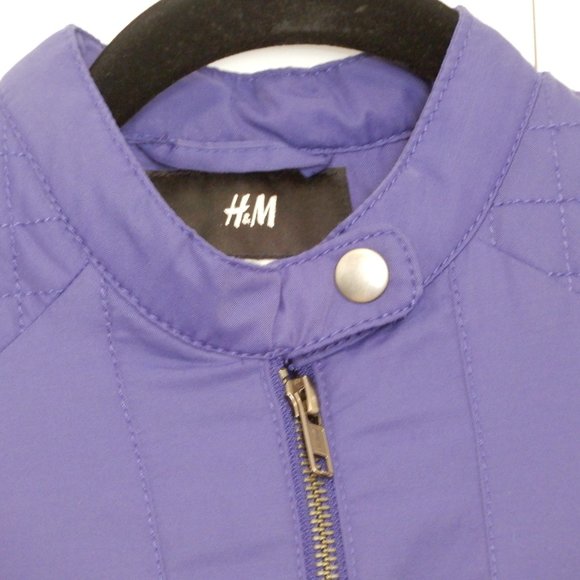 H&M Purple woman’s or junior’s Bomber Jacket in size 2 - Picture 5 of 14
